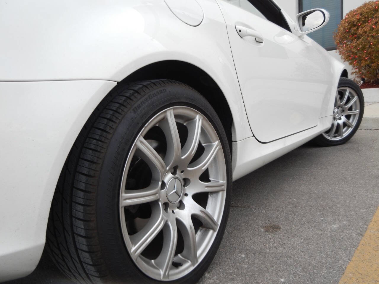 Used 2007 Mercedes-Benz SLK 350 image 18