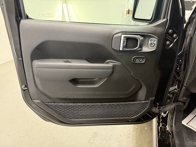 New 2025 Jeep Gladiator Willys image 11