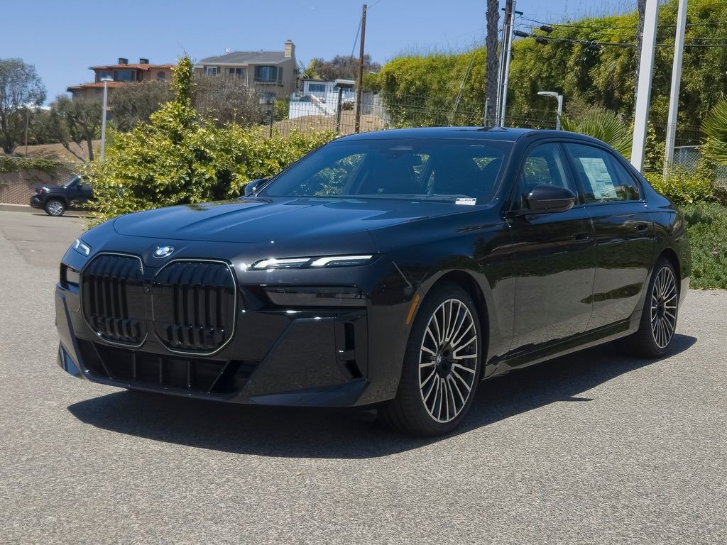 New 2026 BMW 740i w/ Premium Package RWD image 2