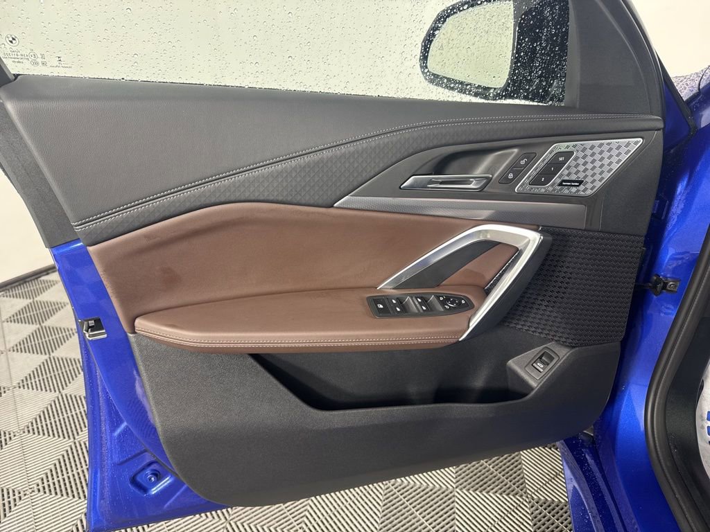 Used 2025 BMW X2 M35i AWD/4WD image 12