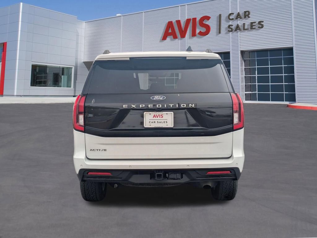 Used 2025 Ford Expedition Active image 7