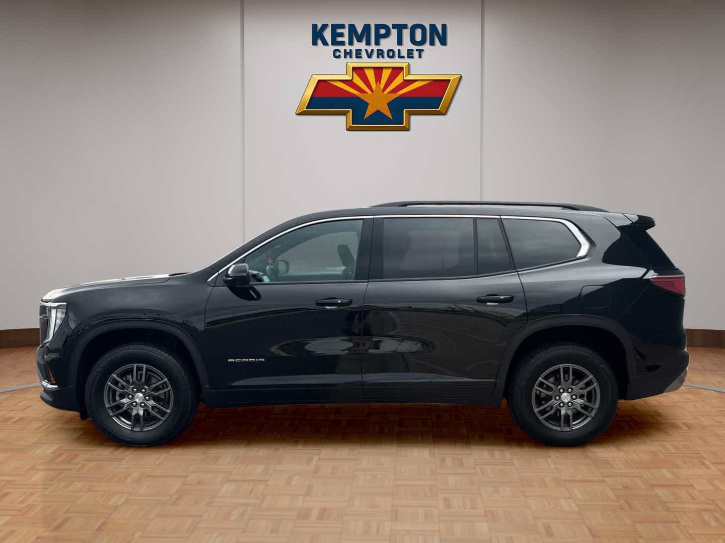 Used 2026 GMC Acadia Elevation FWD image 3