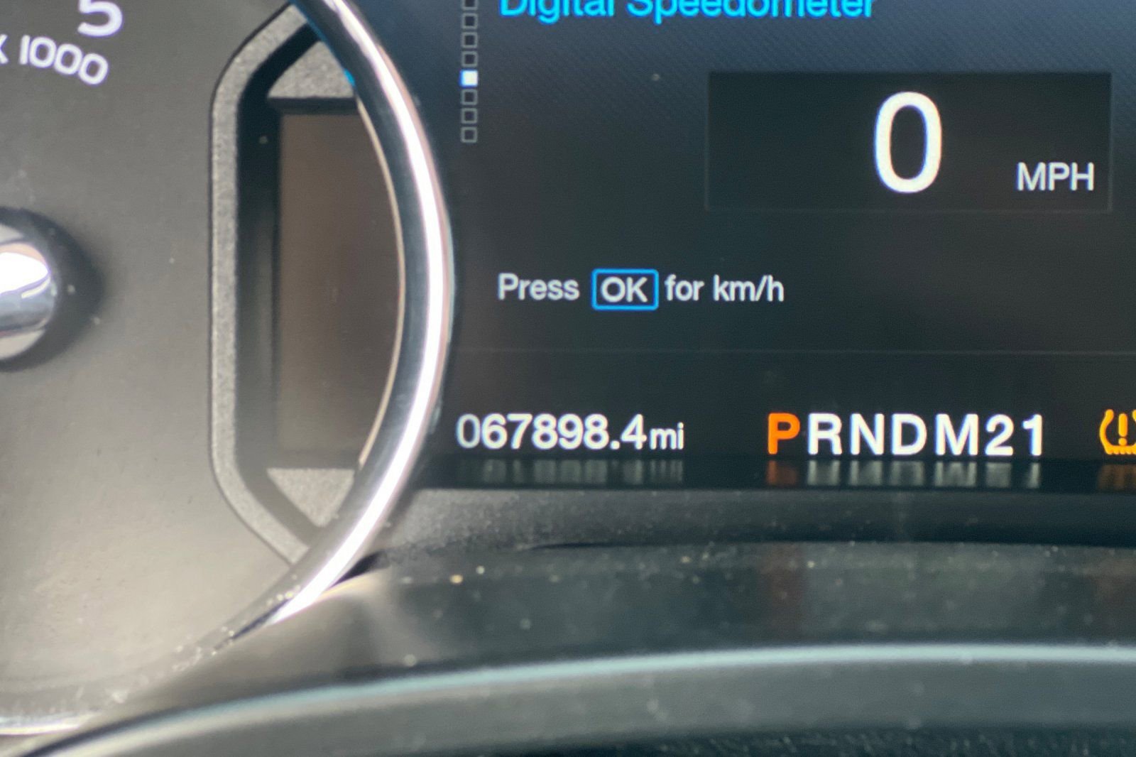 Used 2017 Ford F350 Lariat w/ Camper Package image 21