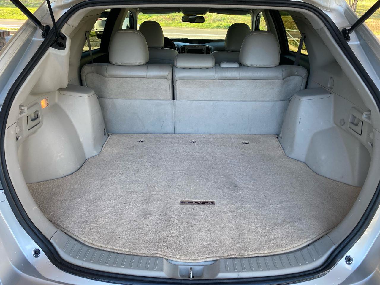 Used 2009 Toyota Venza AWD image 30