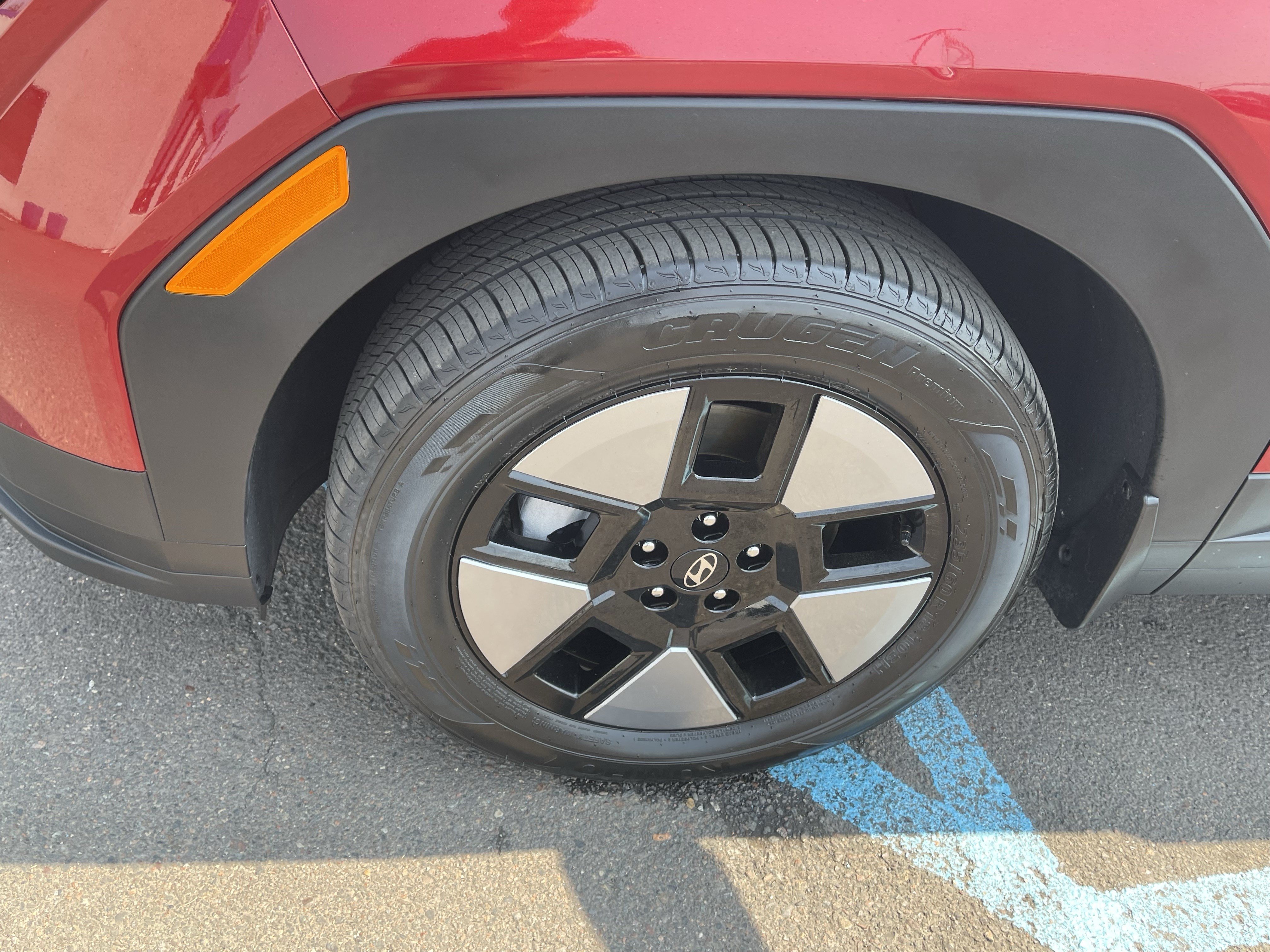 Certified 2024 Hyundai Santa Fe SEL AWD/4WD image 9