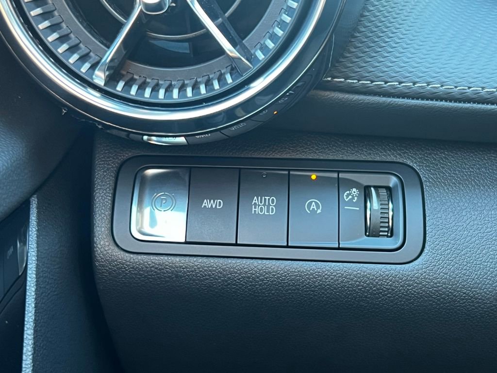 Certified 2025 Chevrolet Equinox LT image 16