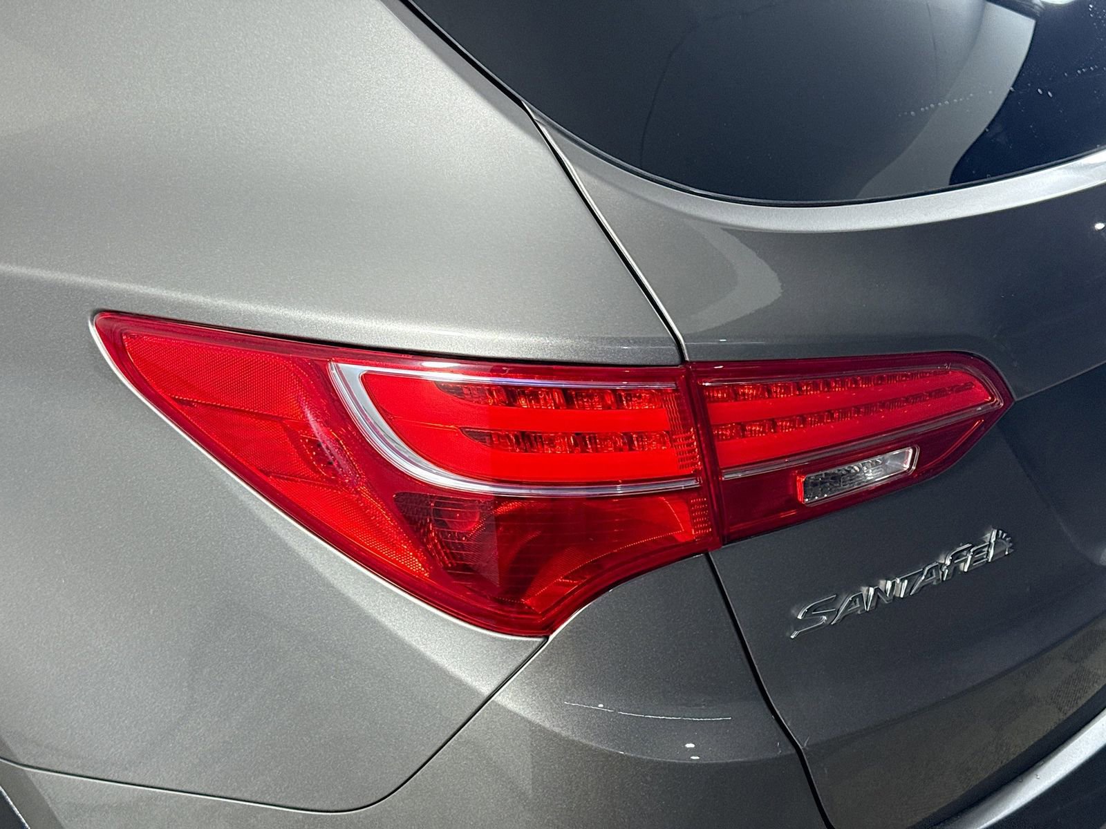 Used 2016 Hyundai Santa Fe Sport 2.0T w/ Option Group 05 FWD image 32