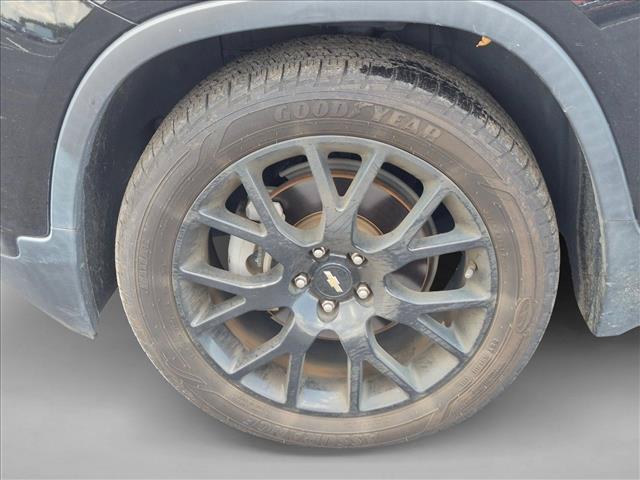 Used 2021 Chevrolet Trax LT w/ Midnight Edition FWD image 10