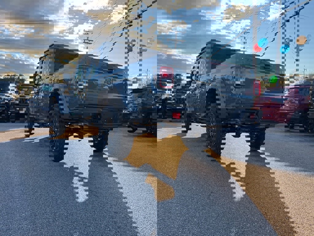 New 2026 Jeep Gladiator Sport image 5