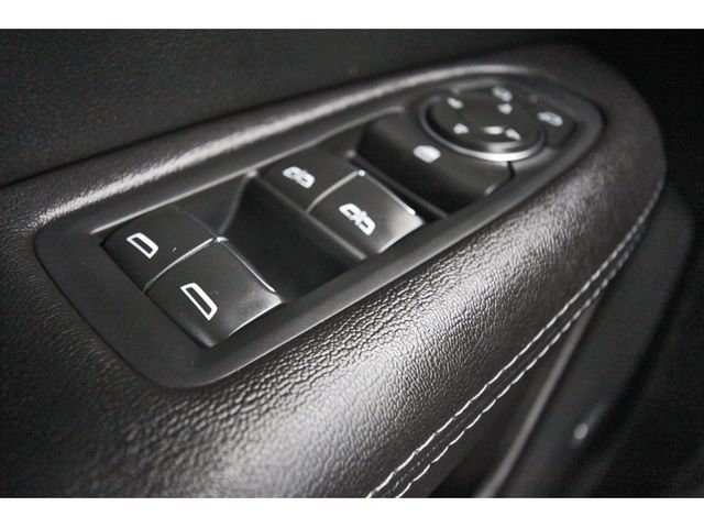 Used 2025 Cadillac XT5 Luxury FWD image 20