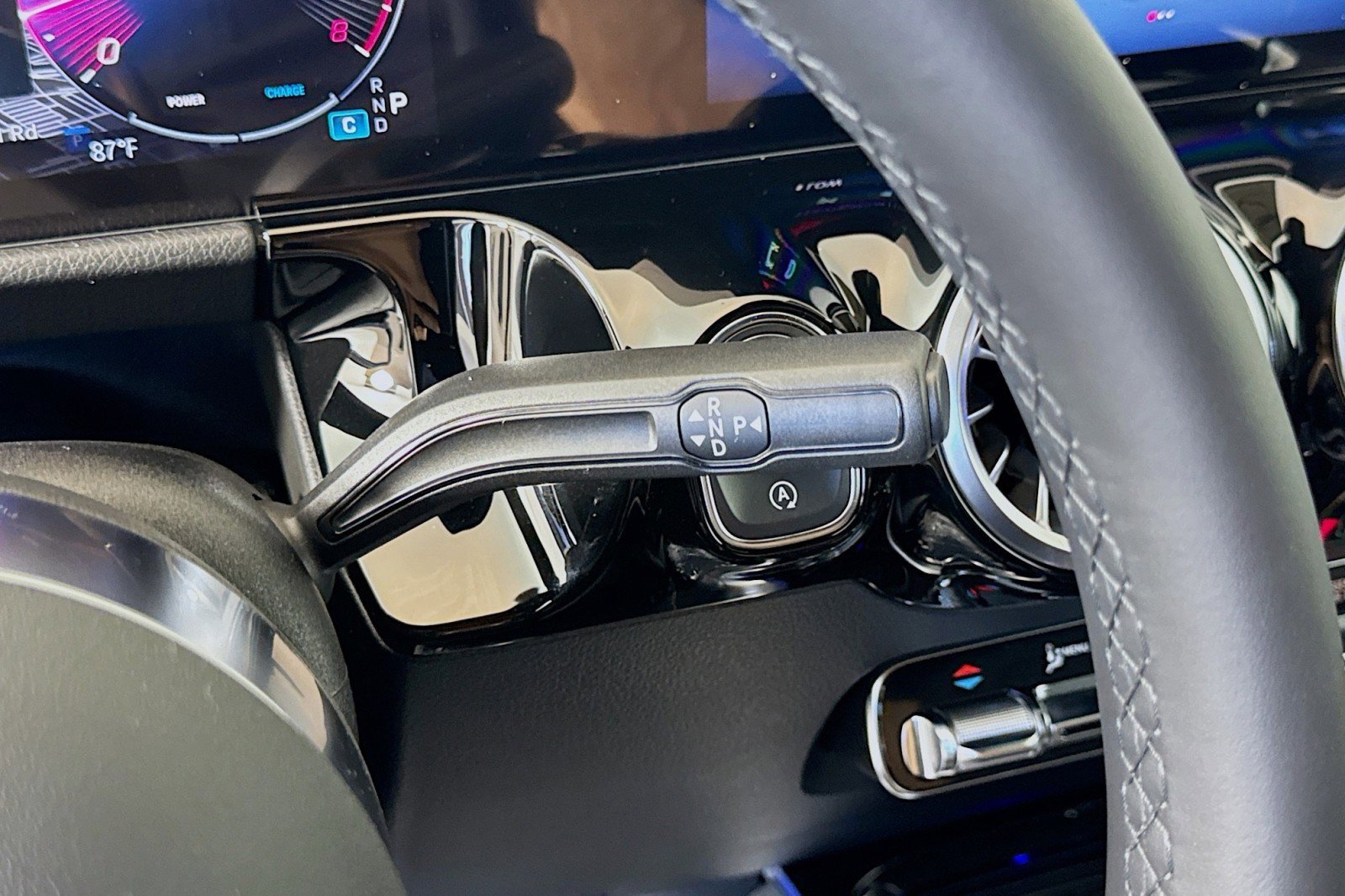 New 2025 Mercedes-Benz GLA 250 image 15