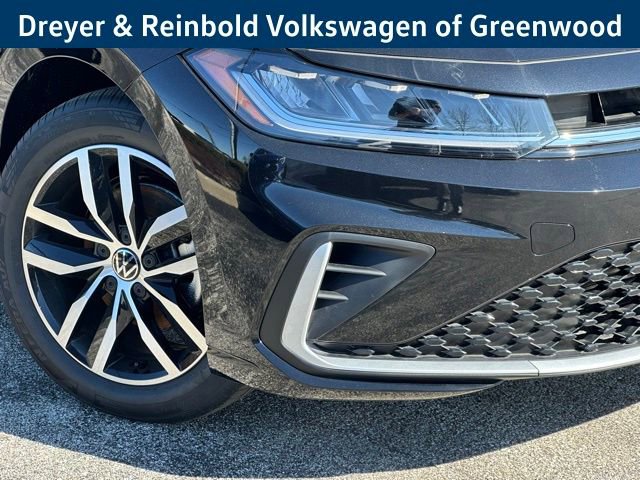 New 2026 Volkswagen Jetta SE image 10