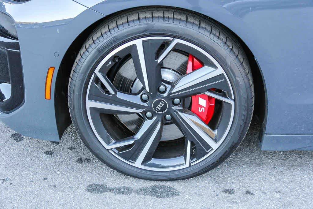 New 2025 Audi S6 e-tron Premium Plus AWD/4WD image 9