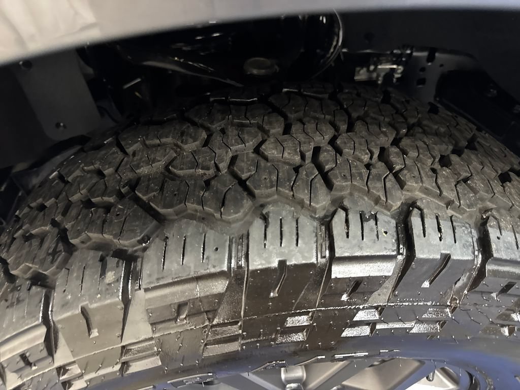 Certified 2025 Ford F150 Tremor AWD/4WD image 29