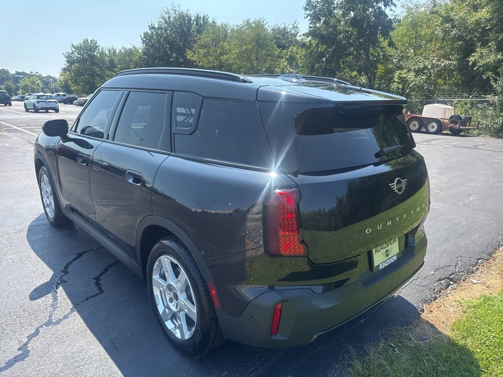 Certified 2025 MINI Cooper Countryman S image 3