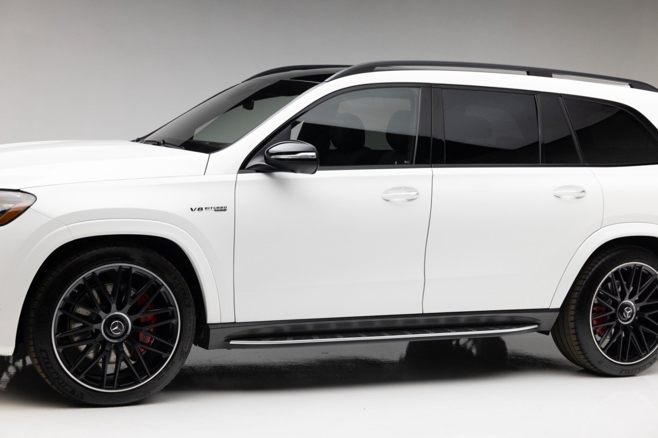 Used 2023 Mercedes-Benz GLS 63 AMG 4MATIC image 35