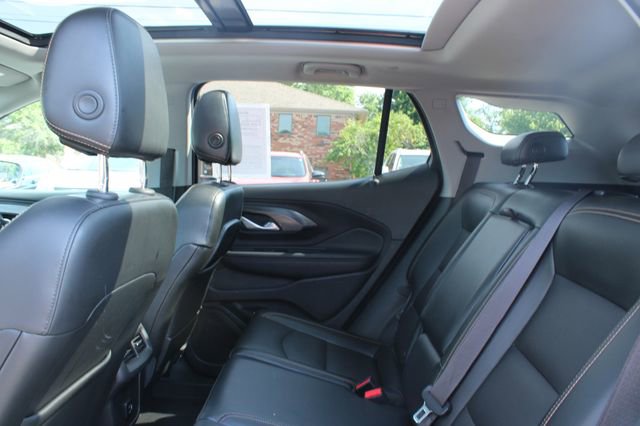 Used 2018 GMC Terrain SLT w/ Preferred Package FWD image 32