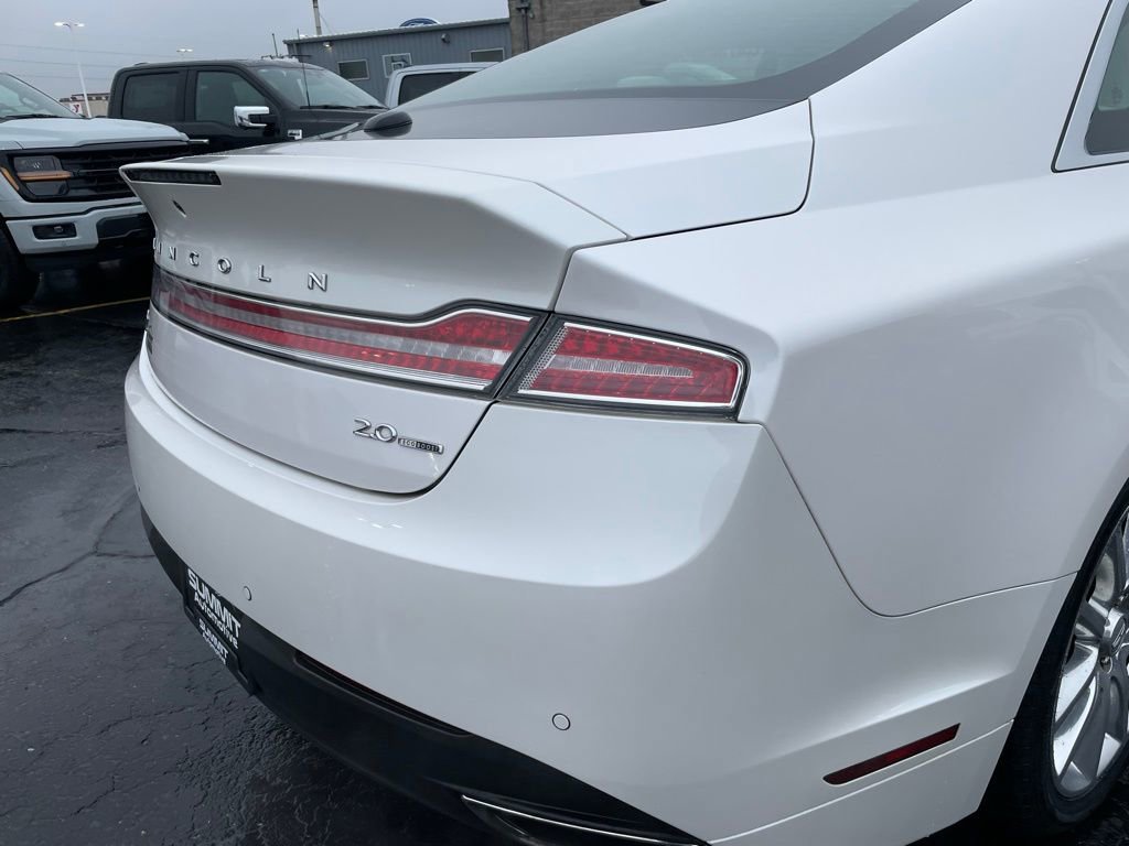 Used 2016 Lincoln MKZ w/ Equipment Group 300A Reserve image 31