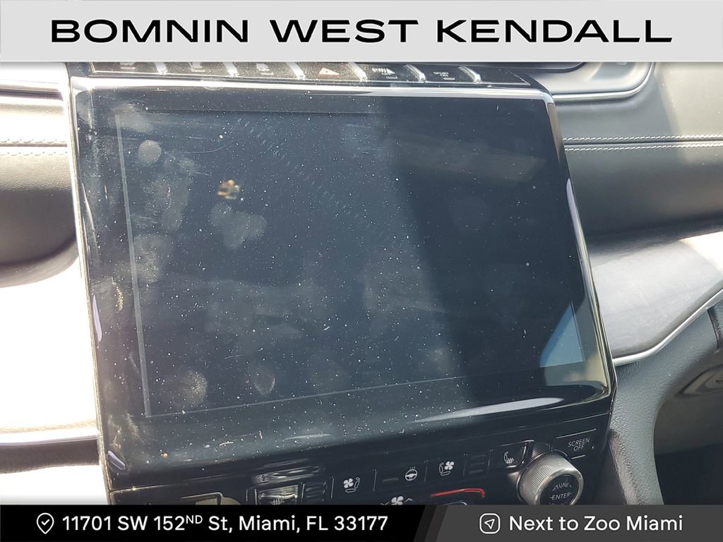 Used 2023 Jeep Grand Cherokee Overland w/ Luxury Tech Group IV image 24