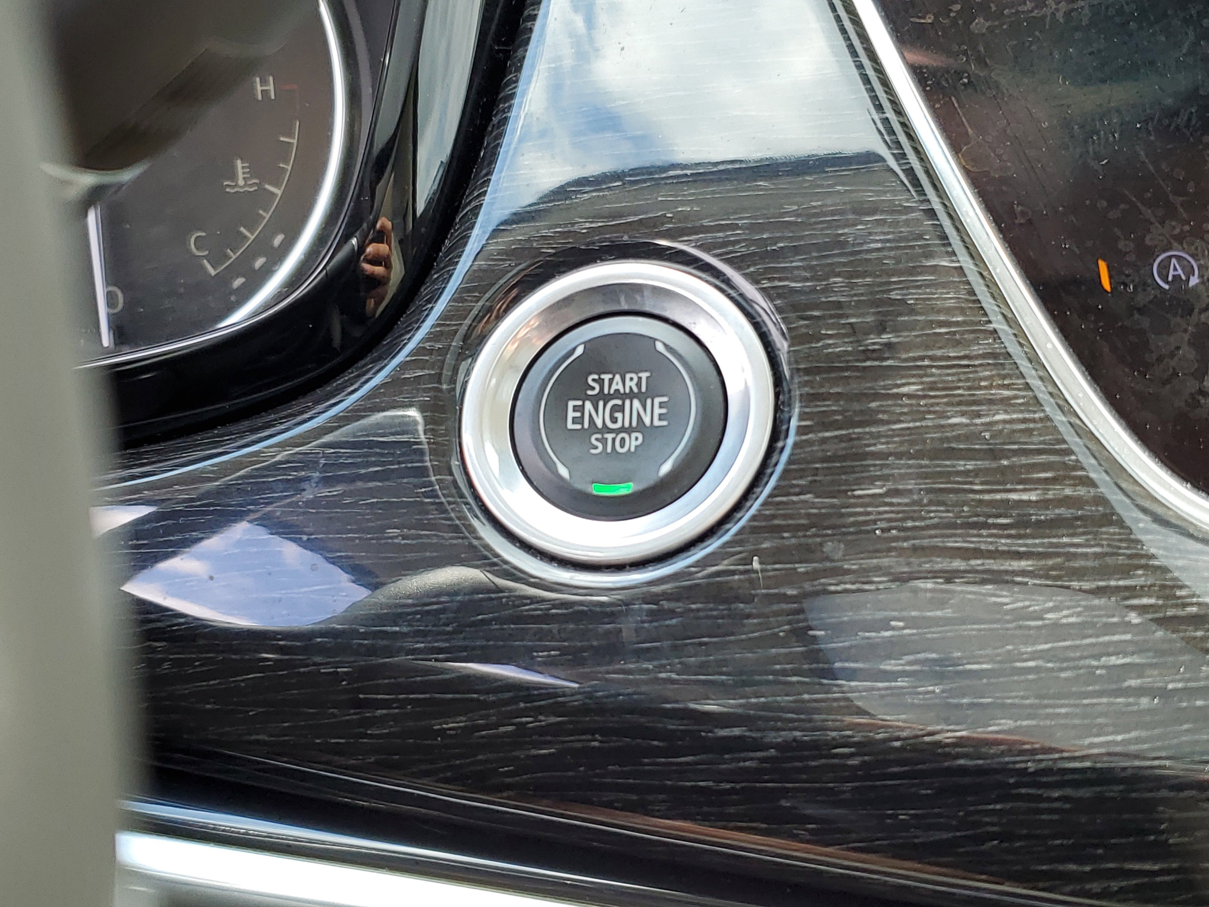 Used 2021 Cadillac XT6 Premium Luxury w/ LPO, Floor Liner Package image 25