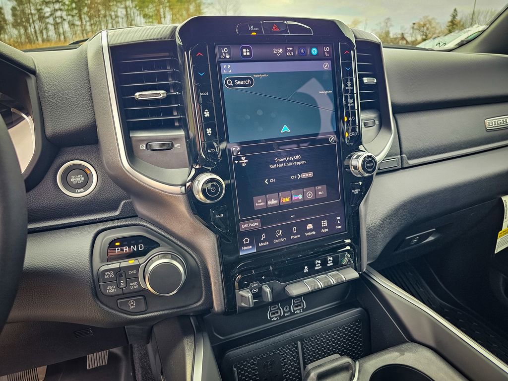 New 2026 RAM 1500 4x4 Crew Cab image 22
