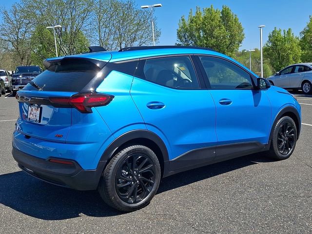 New 2027 Chevrolet Bolt RS w/ Technology Package FWD image 4