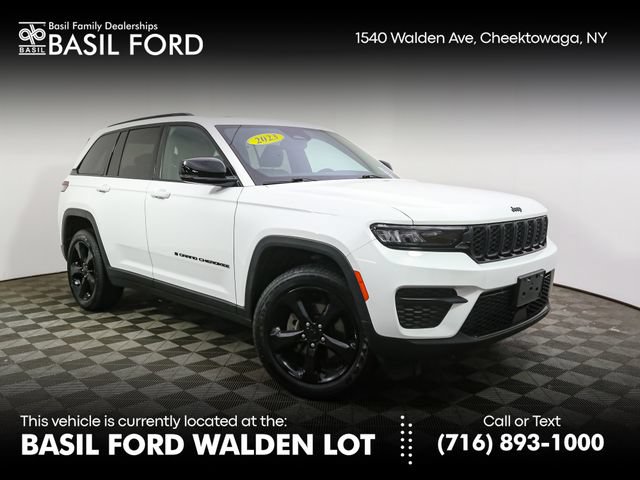 Used 2023 Jeep Grand Cherokee Altitude