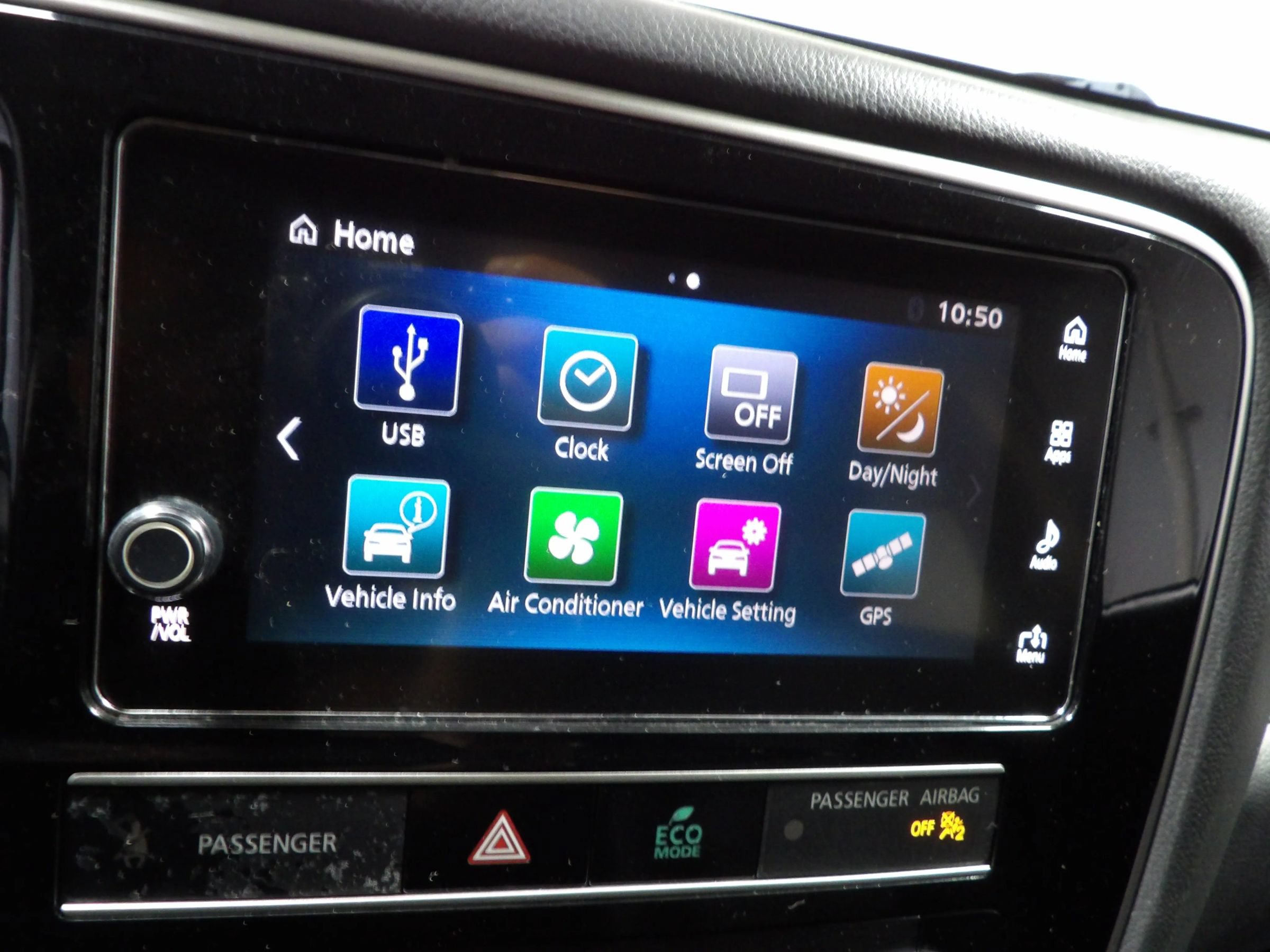 Used 2019 Mitsubishi Outlander SEL AWD/4WD image 18