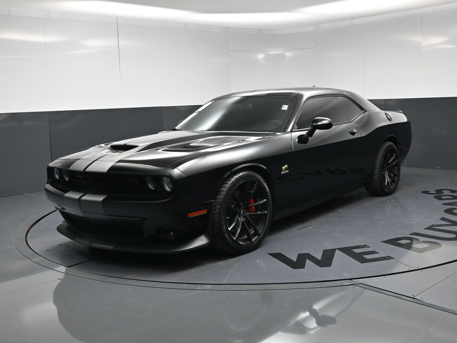 Used 2021 Dodge Challenger R/T Scat Pack RWD image 5