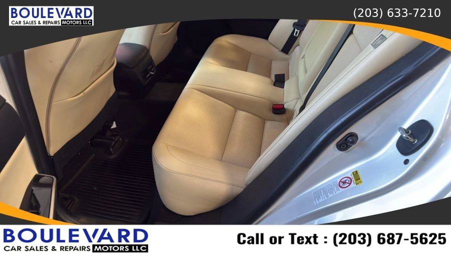 Used 2016 Lexus IS 300 AWD w/ Navigation System Package image 29