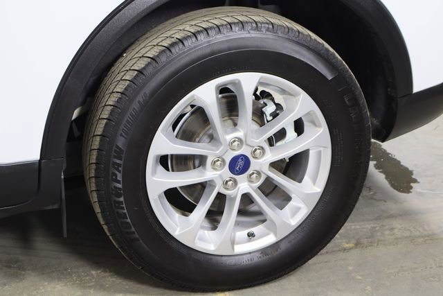 Used 2022 Ford Escape SE FWD image 59