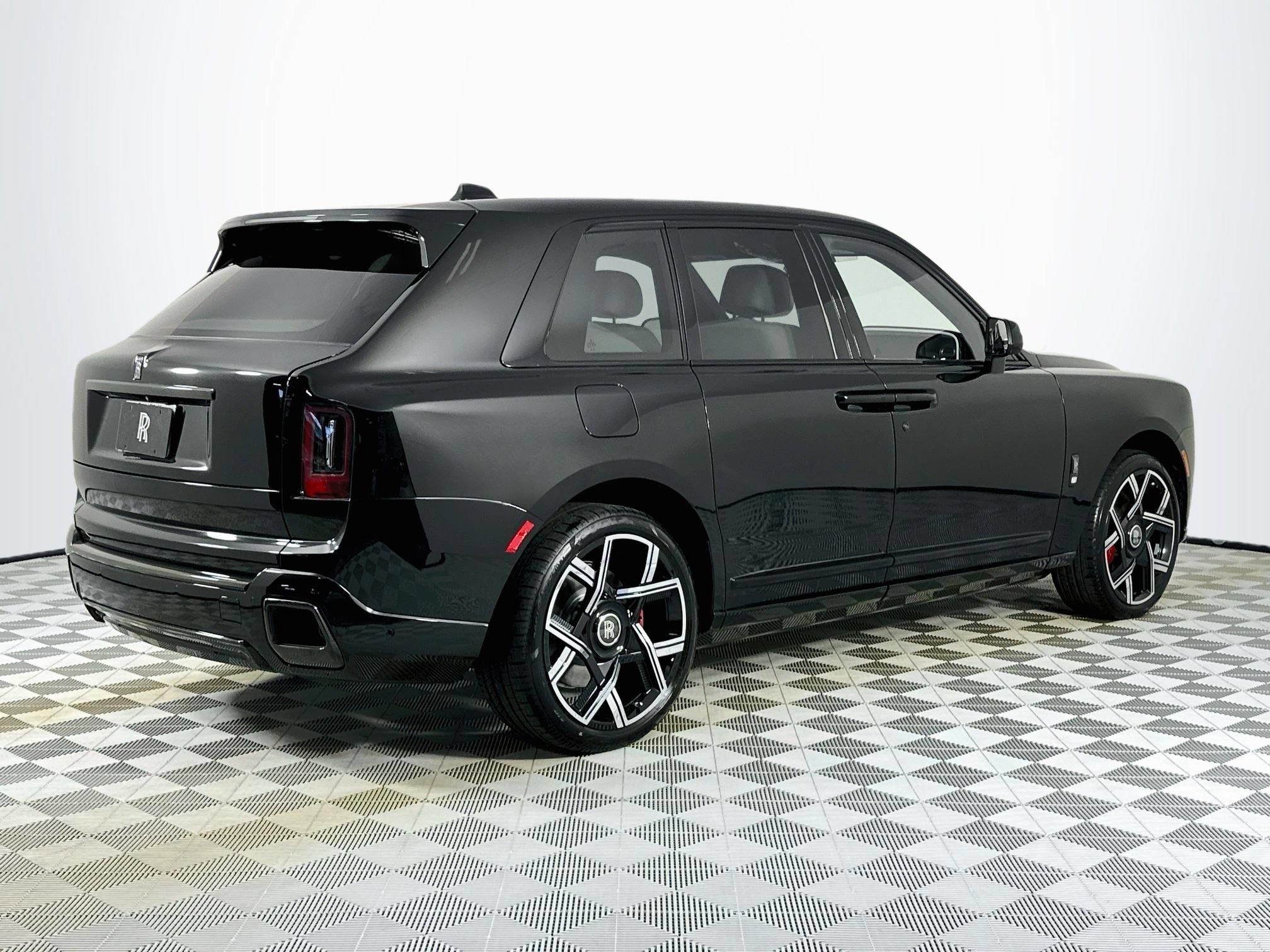 New 2027 Rolls-Royce Cullinan Black Badge AWD/4WD image 8