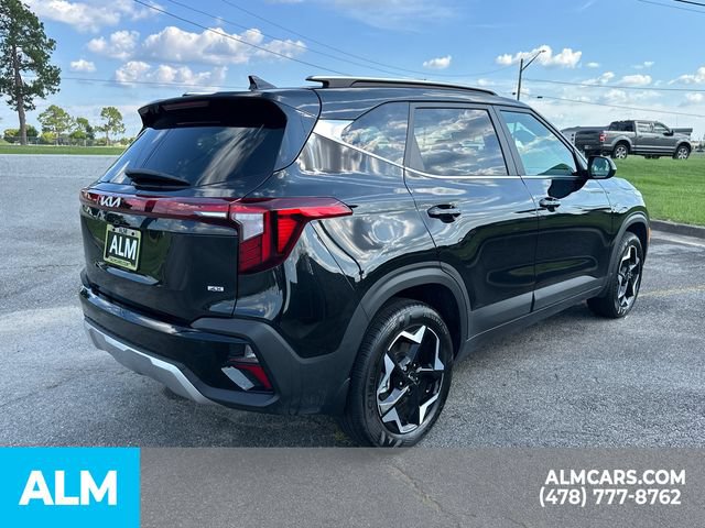 Used 2026 Kia Seltos EX AWD/4WD image 5