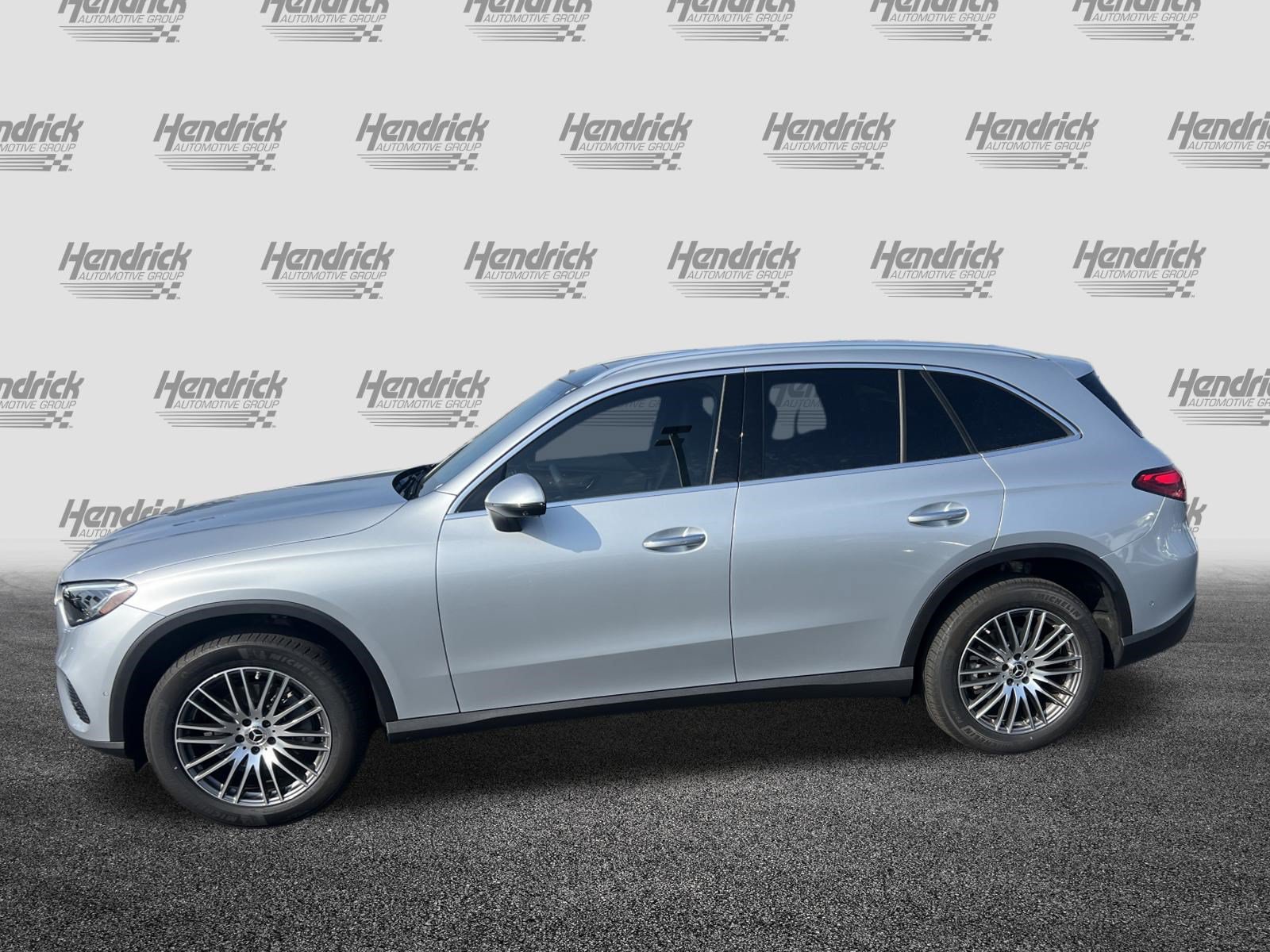 Certified 2026 Mercedes-Benz GLC 300 image 9