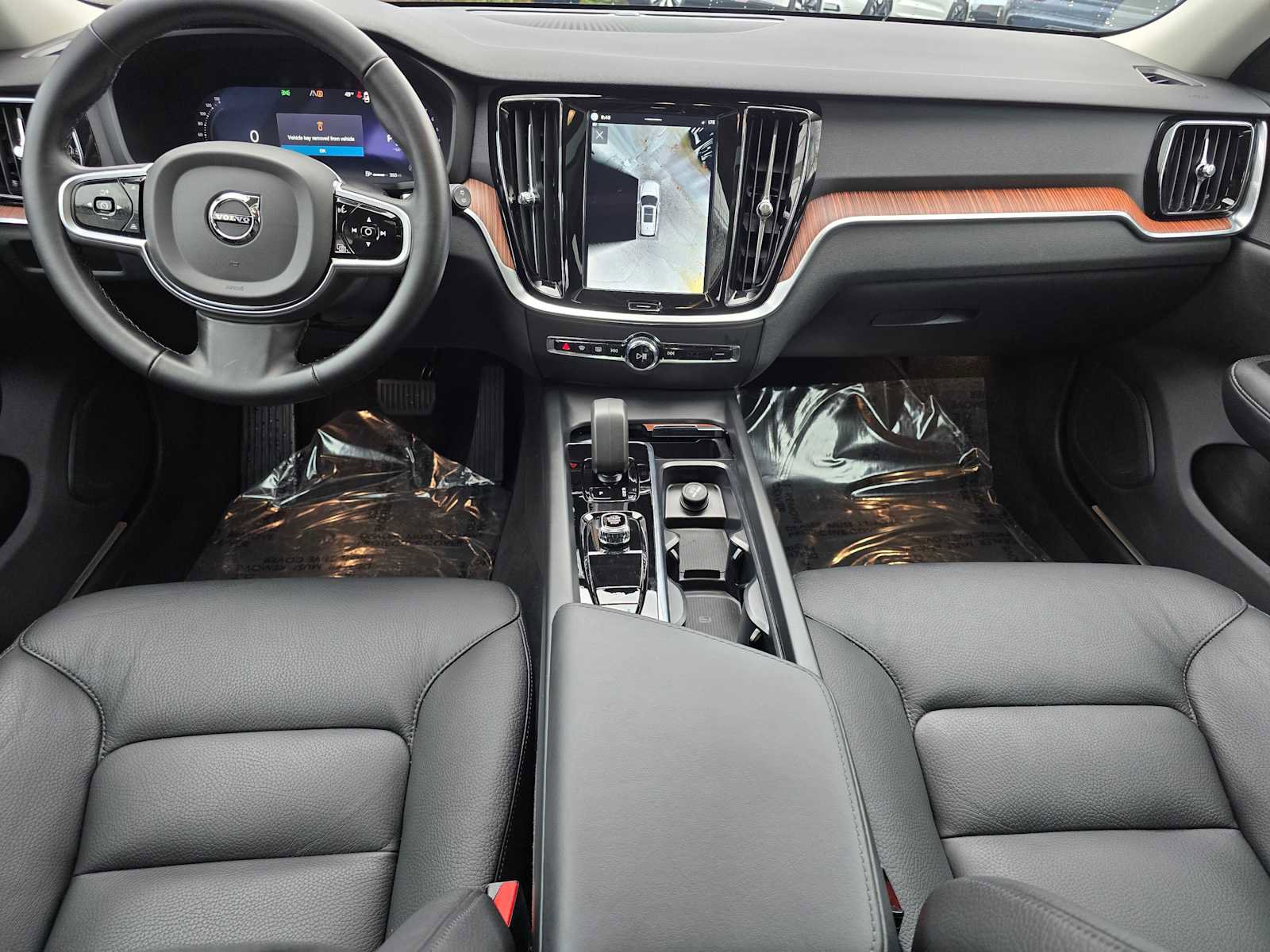 Certified 2025 Volvo V60 B5 Cross Country Plus image 18