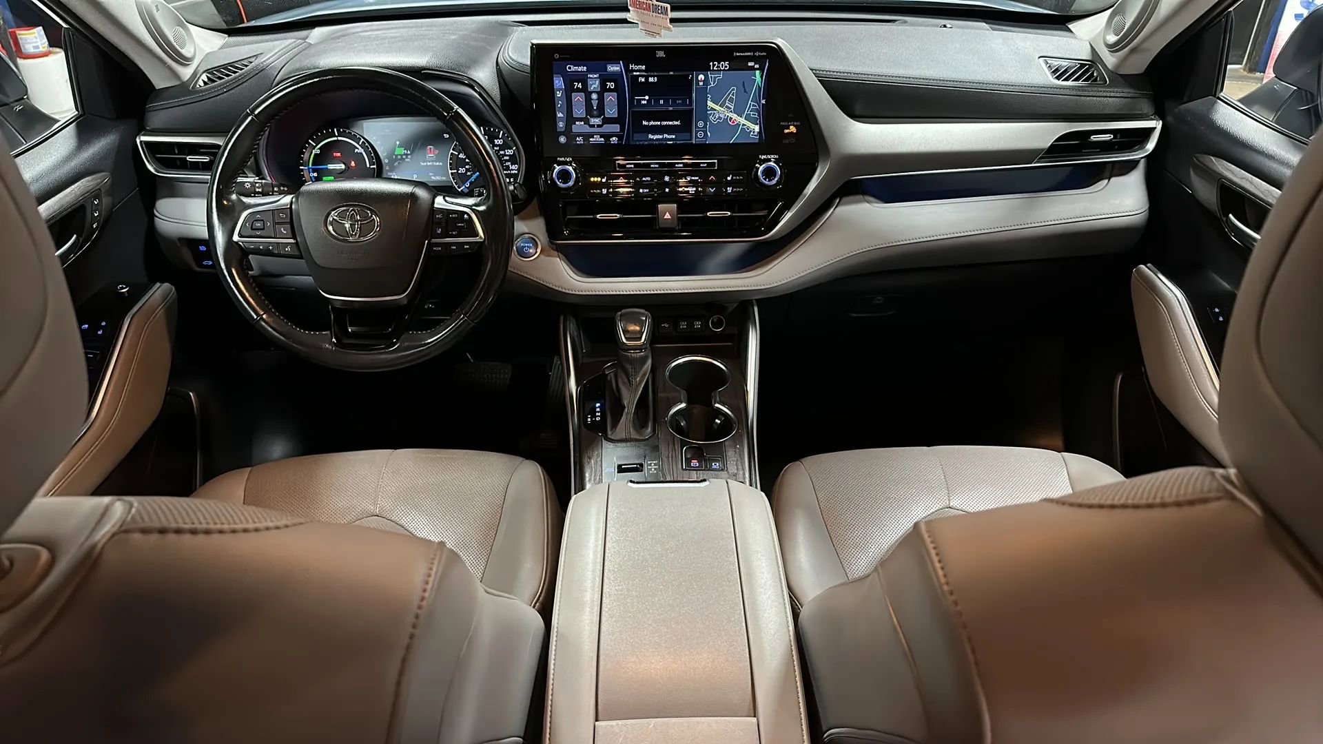 Used 2021 Toyota Highlander Limited image 22