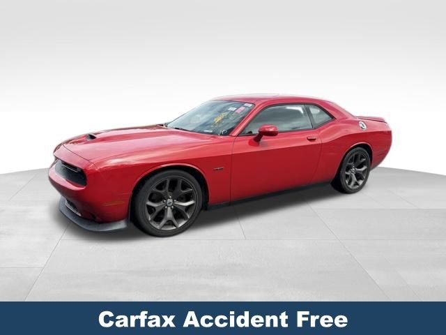 Used 2019 Dodge Challenger R/T w/ Cold Weather Group RWD image 3