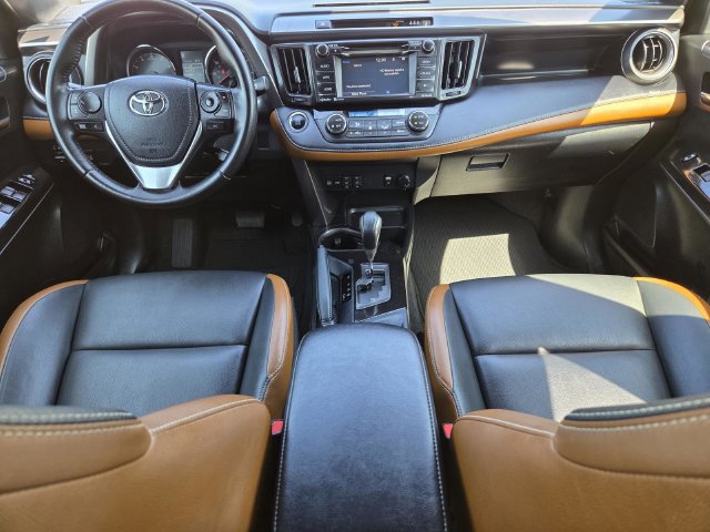 Used 2018 Toyota RAV4 SE w/ Power Extra Value Package FWD image 12