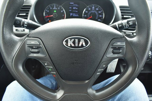 Used 2016 Kia Forte LX image 18