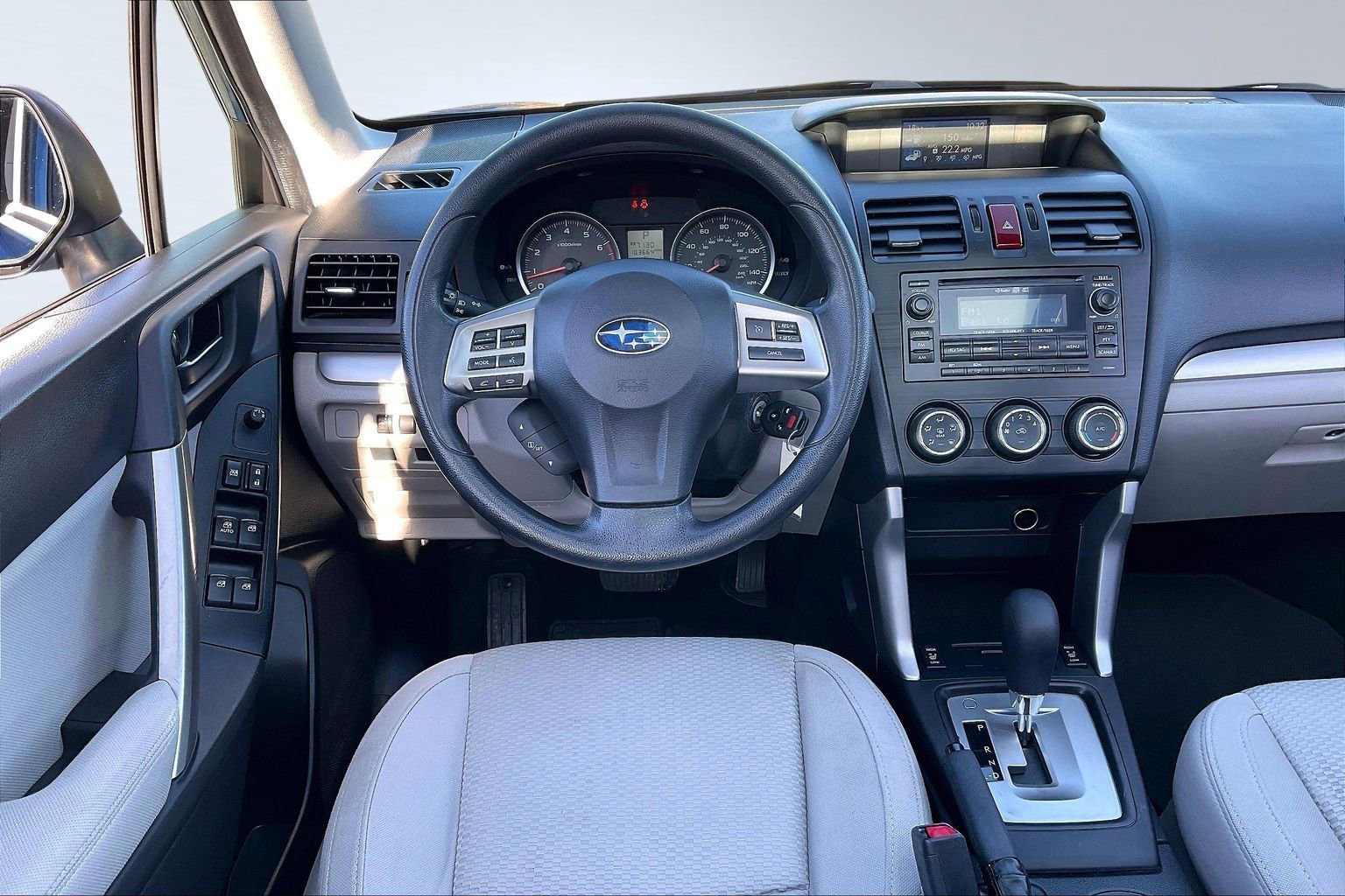 Used 2015 Subaru Forester 2.5i Premium w/ All-Weather Package image 5