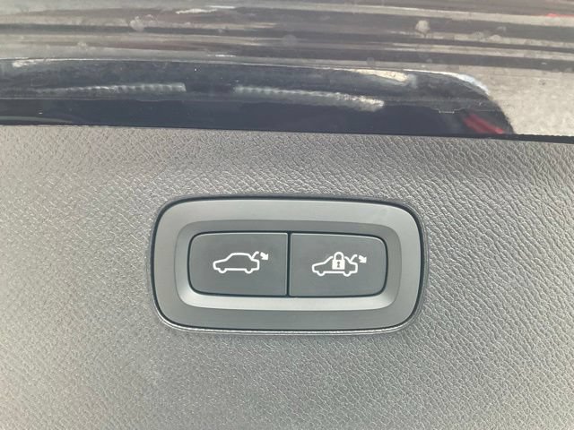 Certified 2023 Volvo XC90 T8 Ultimate w/ Lounge Package AWD/4WD image 25