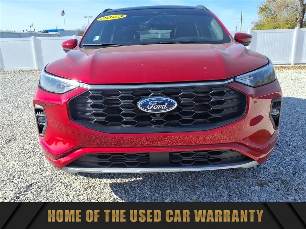 Used 2023 Ford Escape ST-Line Select w/ Tech Pack #2 image 2