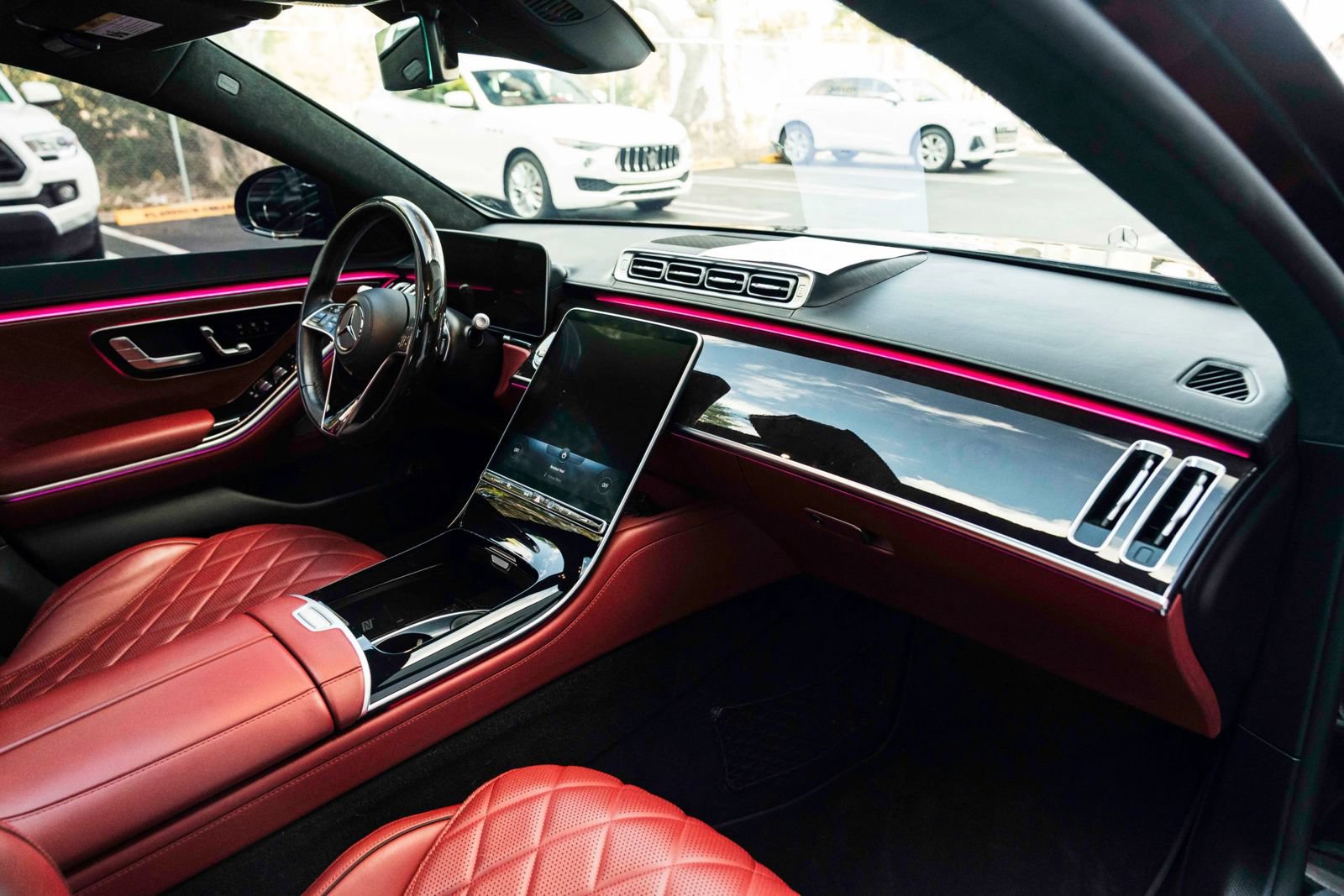 Used 2023 Mercedes-Benz S 500 4MATIC image 22