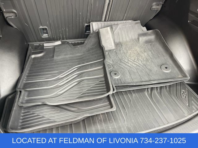 Certified 2024 Chevrolet Equinox EV LT image 33