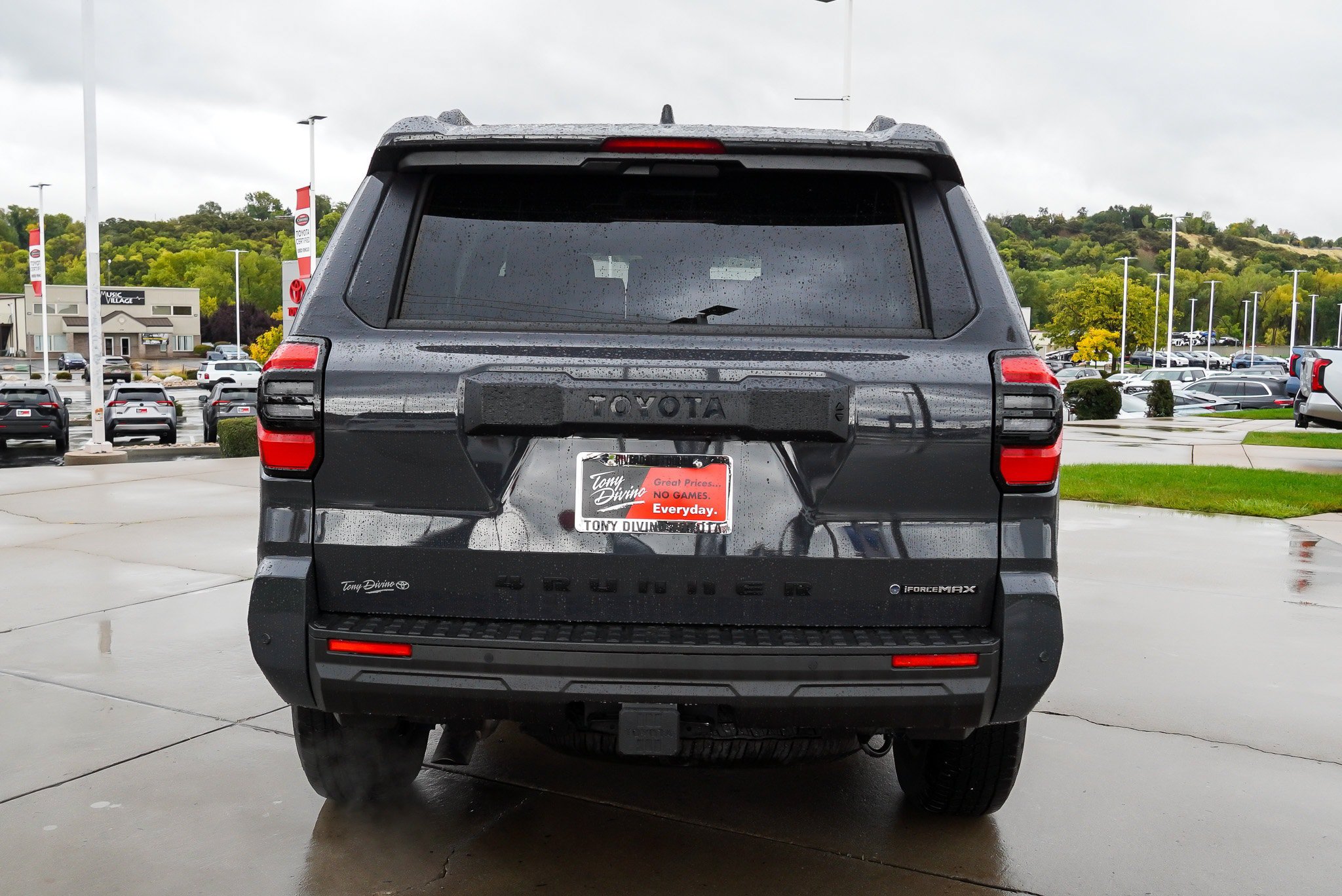 Certified 2025 Toyota 4Runner TRD Off-Road AWD/4WD image 7