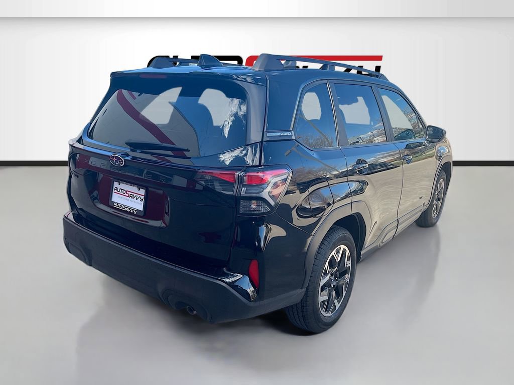 Used 2025 Subaru Forester Premium w/ Convenience Package #1 image 7