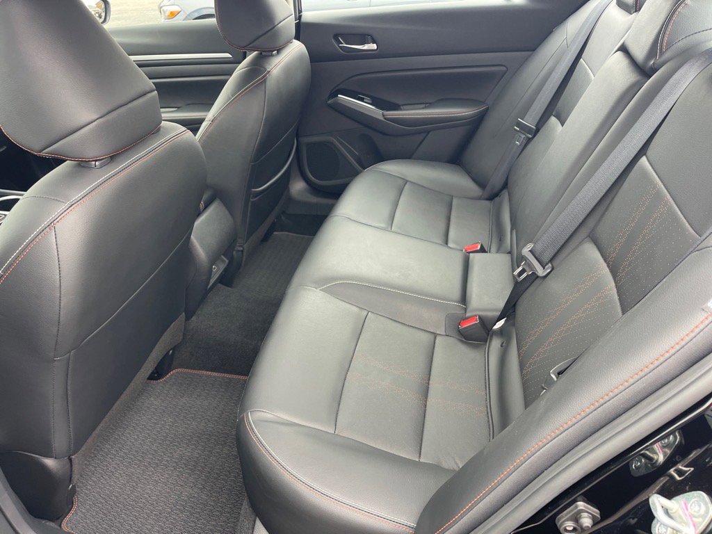 Used 2024 Nissan Altima 2.5 SR w/ SR Premium Package image 11