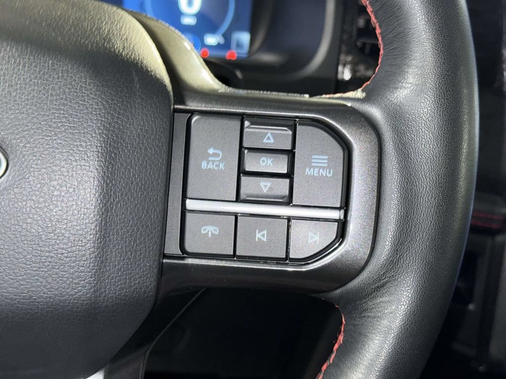 Used 2024 Ford Expedition Limited AWD/4WD image 32
