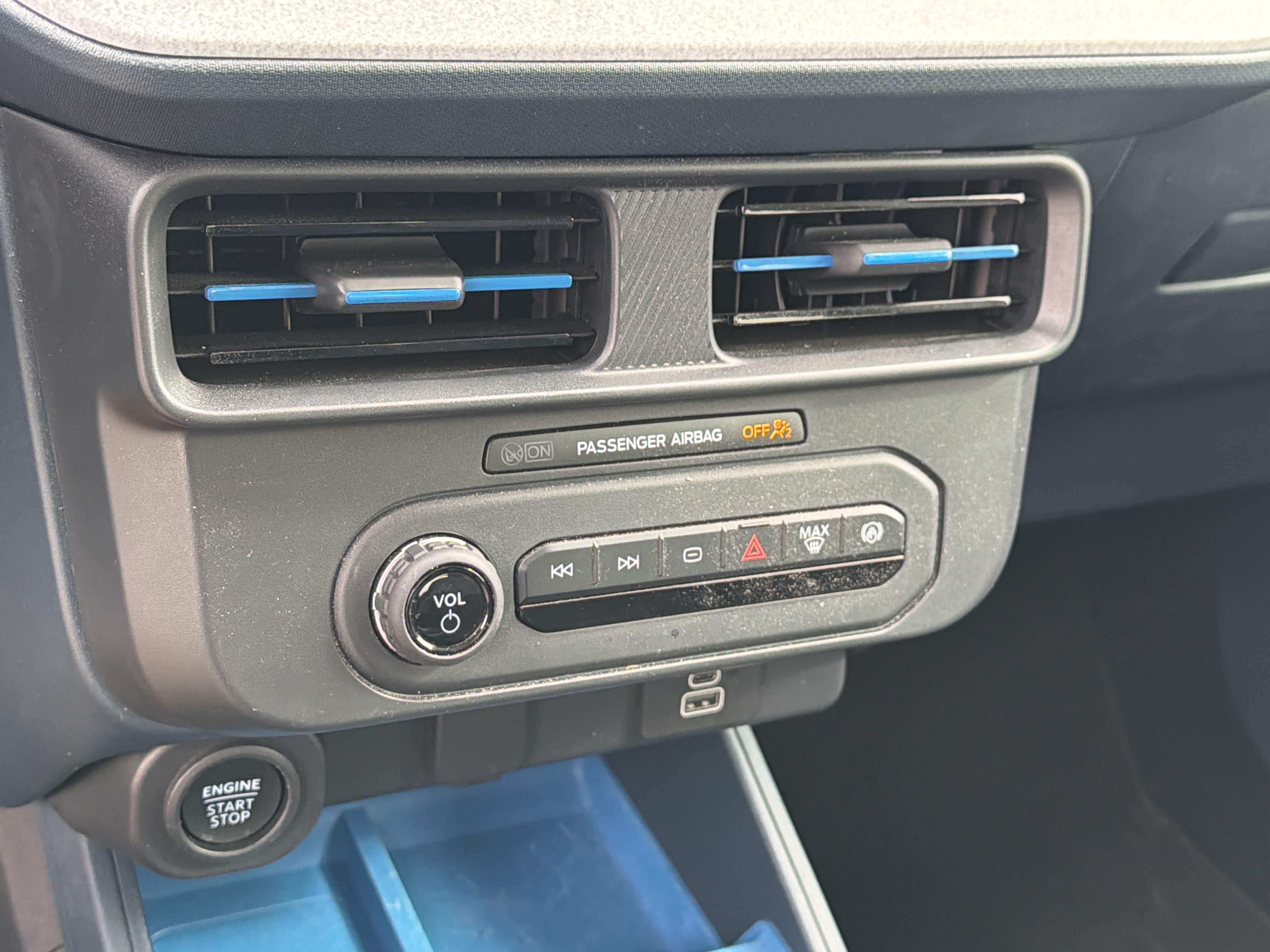 Used 2025 Ford Maverick XLT FWD image 23