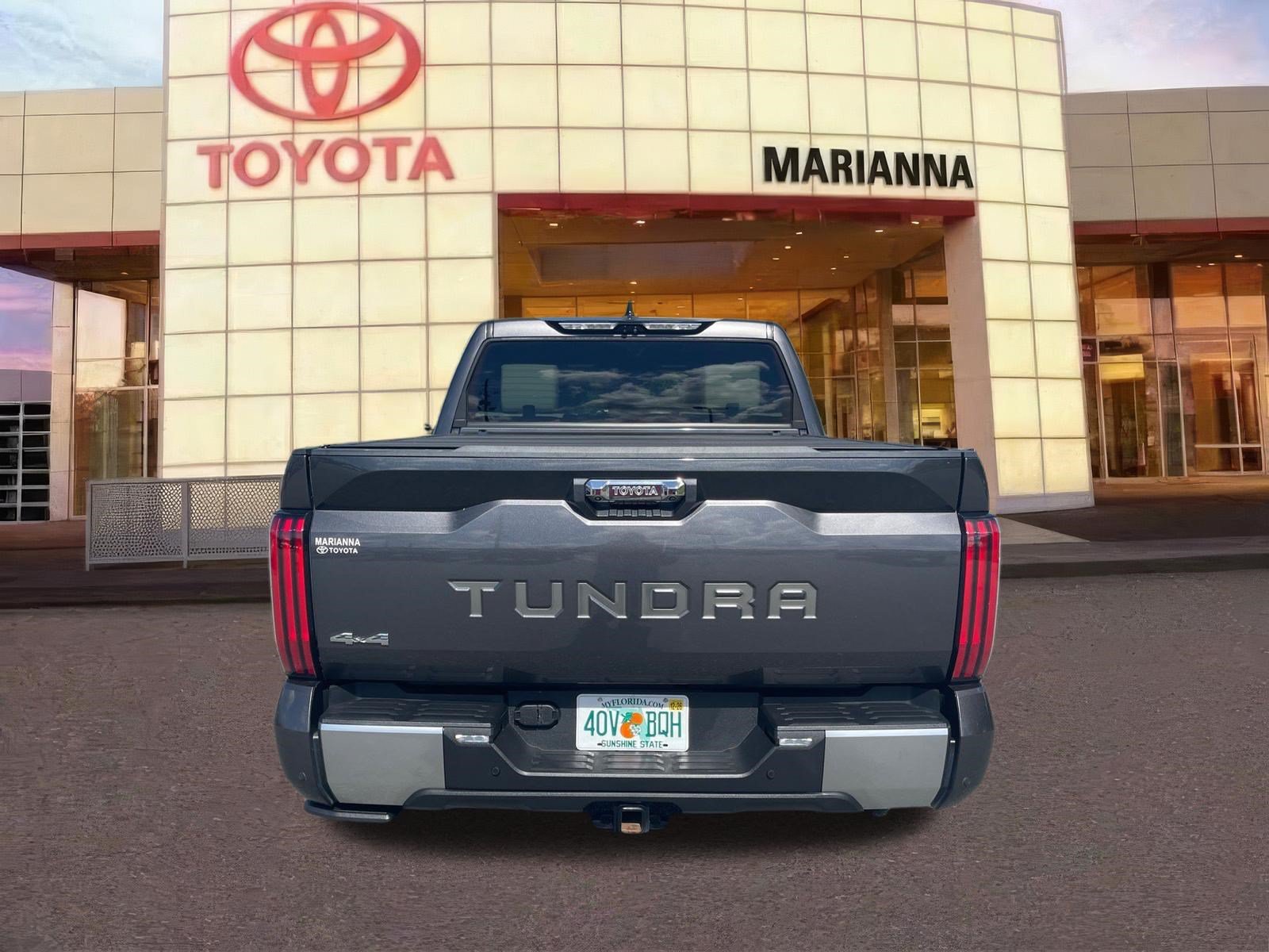 Used 2022 Toyota Tundra Capstone AWD/4WD image 13